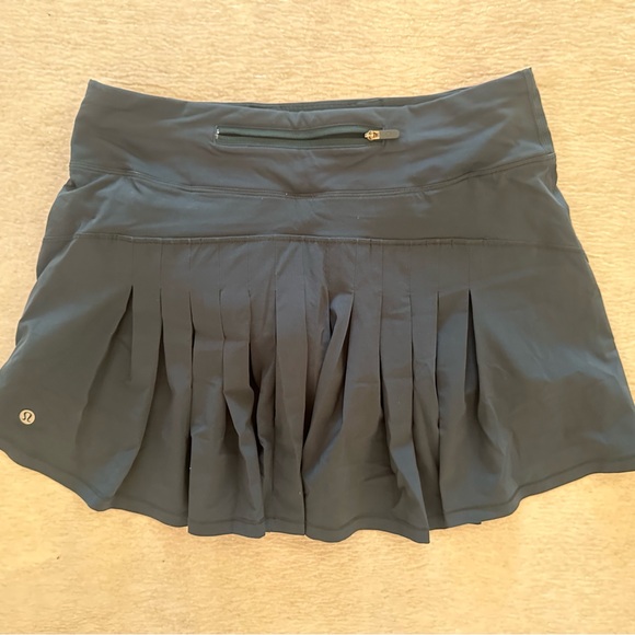 Lululemon Curcuit Breaker II skirt 6Long - Picture 3 of 6